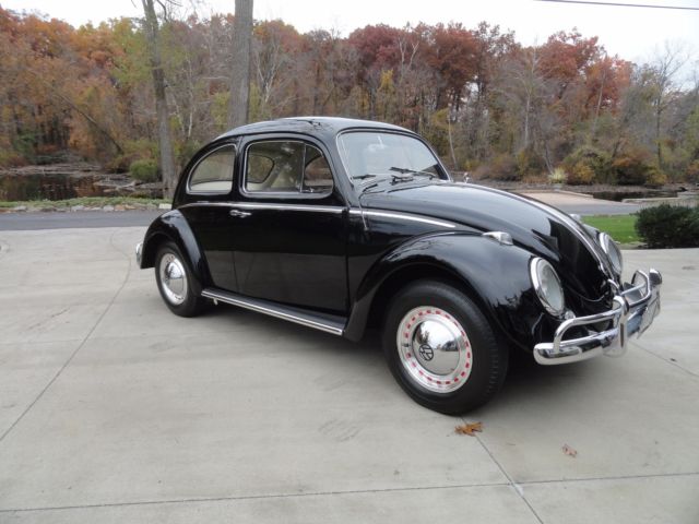 1961 Volkswagen Beetle - Classic Chrome