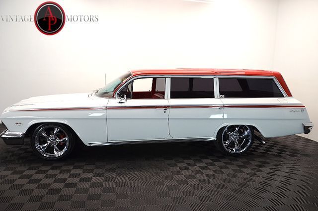 1962 Chevrolet Impala 9 passenger Wagon 454 V8 WITH 1000 MILES A/C FRONT DISC BRAKES