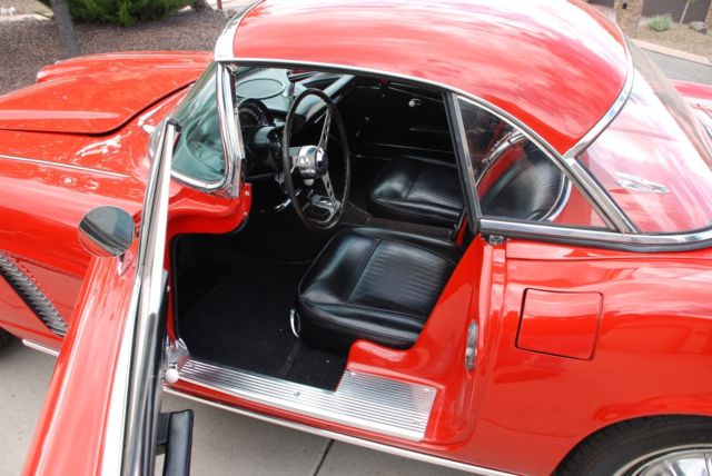 1962 Chevrolet Corvette Red w Black interior