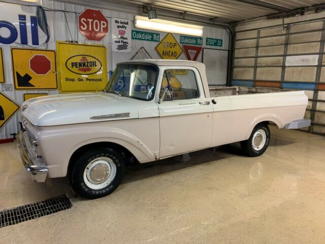 1962 Ford F-100
