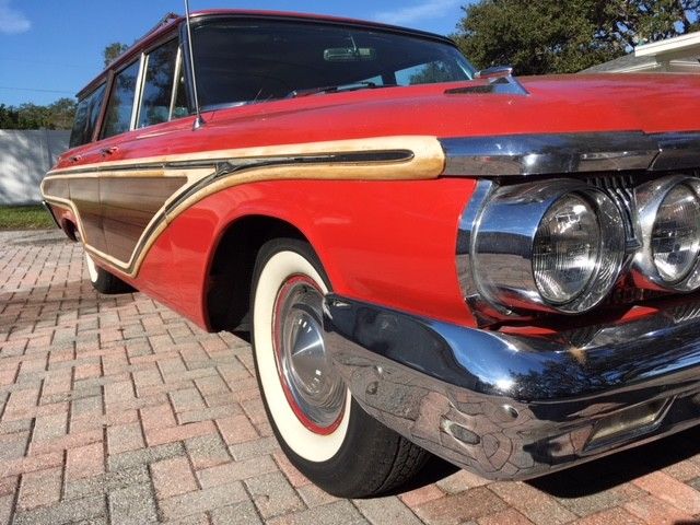 1962 Mercury Colony Park Wagon --Red and White
