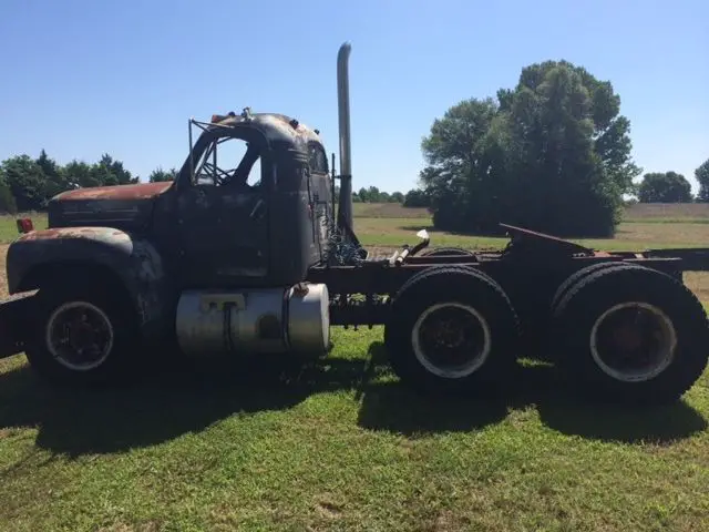 1963 Antique Mack Model B61 Truck Tandem Axle Thermodyne 711 Engine Cab ...