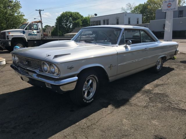 1963 Ford Galaxie 500 Fastback Coupe 390 V8