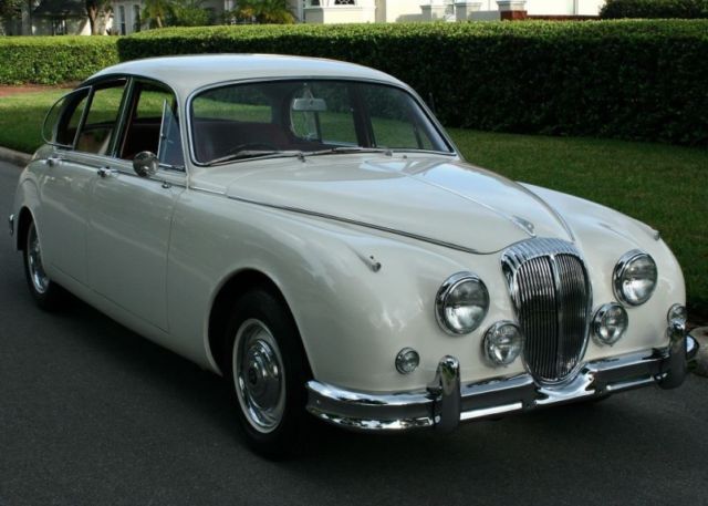 1964 Jaguar Daimler 2 Â½ liter V8 Saloon Daimler