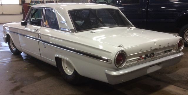 1964 Ford Fairlane SOLID  BRACKET CAR LEAVES STRAIGHT - DRIVES WELL
