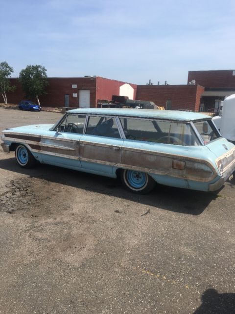 1964 Ford Galaxie Country squire