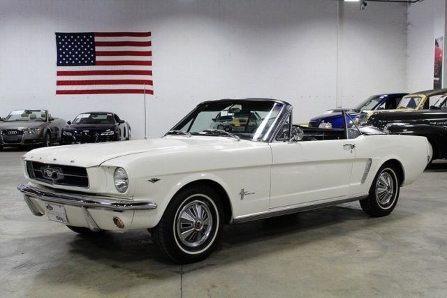 1964 Ford Mustang --
