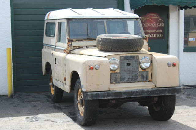 1964 Land Rover Series IIA, 88