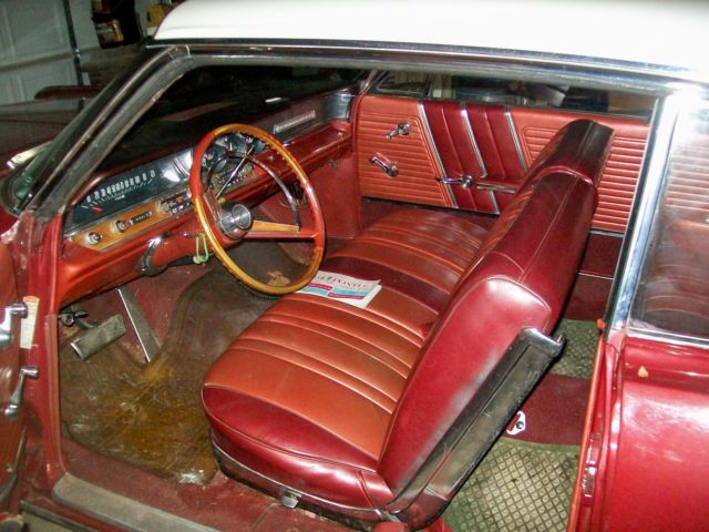 1964 Pontiac Bonneville 2 door hardtop