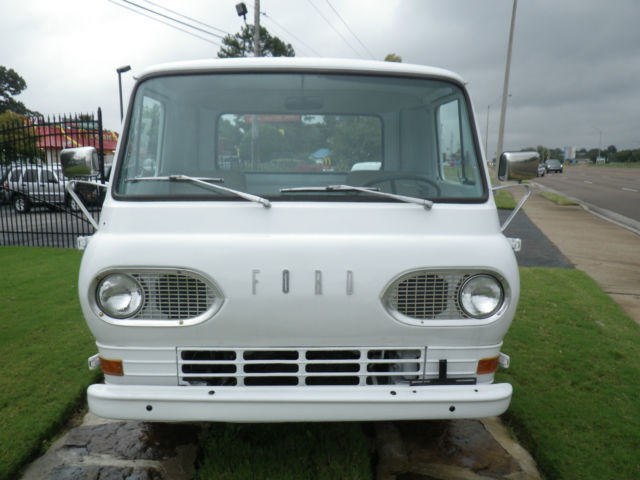 1965 Ford E-Series Van E100