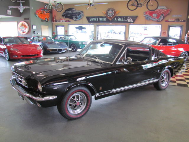 1965 Ford Mustang 4 Speed GT