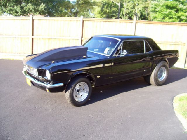 1965 Ford Mustang custom