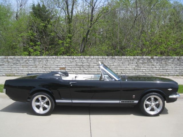 1965 Ford Mustang Convertible GT 289