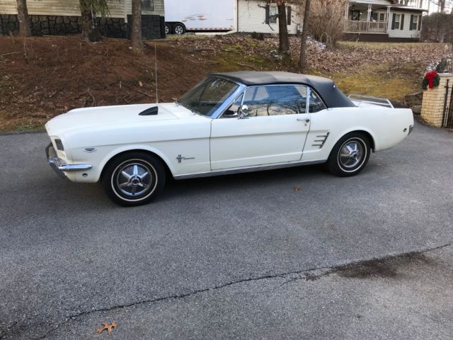 1965 Ford Mustang 289 HIPO