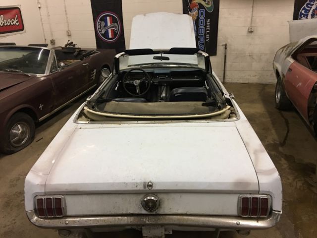 1965 Ford Mustang CONVERTIBLE 289 4 SPEED