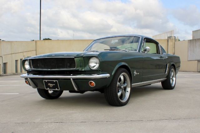 1965 Ford Mustang T5 Fastback