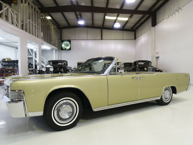 1965 Lincoln Continental Convertible 