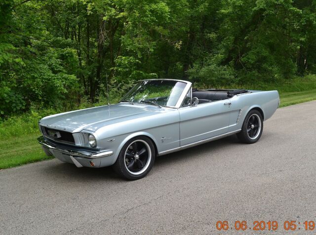 1965 Ford Mustang CONVERTIBLE 289 4SPD PS PDB POWER TOP PONY INT