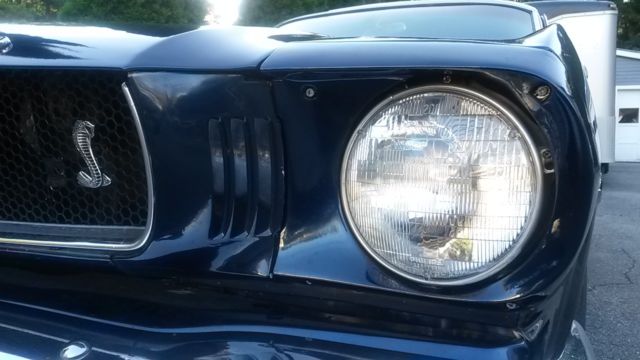 1965 Ford Mustang 2 Dr