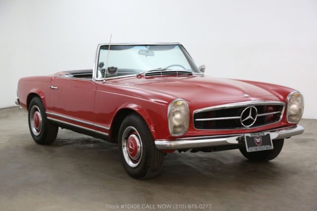 1965 Mercedes-Benz 230SL Pagoda with 2 Tops