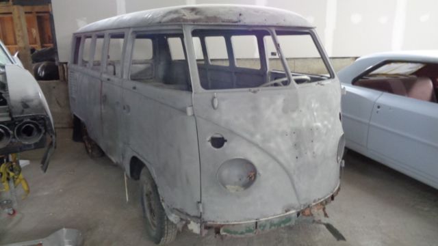 1965 Volkswagen Bus/Vanagon deluxe
