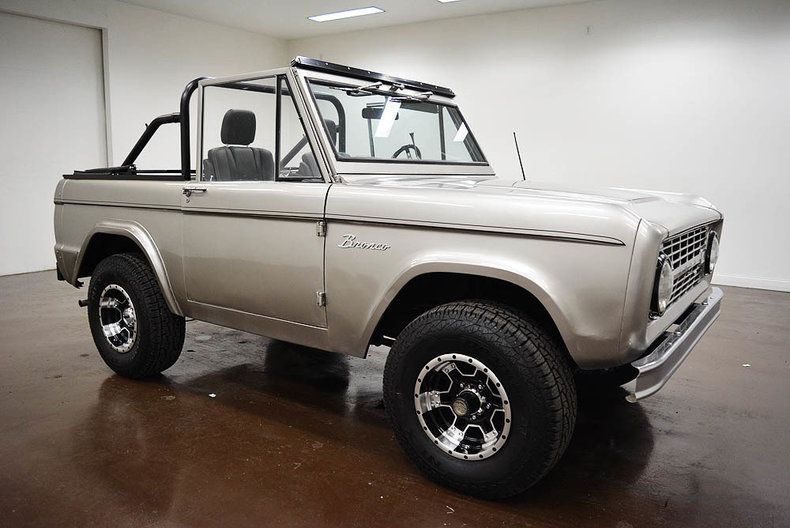 1966 Ford Bronco --