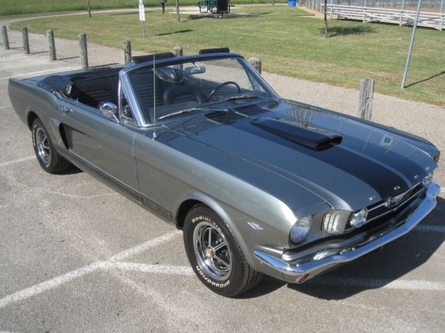 1966 Ford Mustang GT-350 Convertible