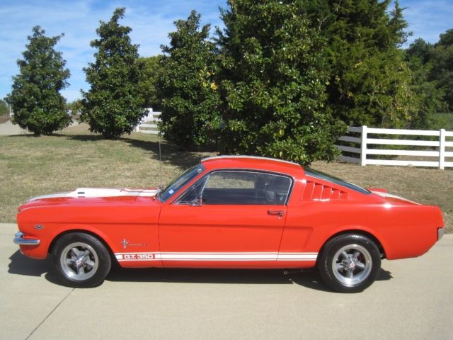 1966 Ford Mustang GT 350 Fastback