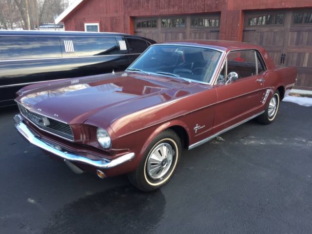 1966 Ford Mustang 6 cyl