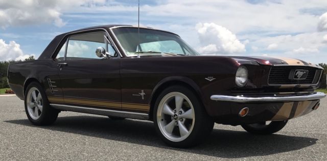 1966 Ford Mustang 2 dr coupe
