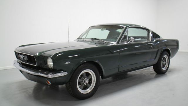 1966 Ford Mustang Fast Back