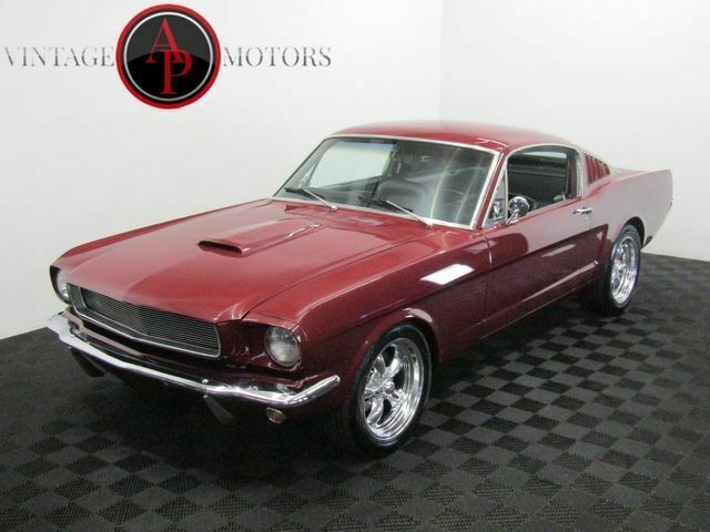 1966 Ford Mustang FASTBACK AUTO V8