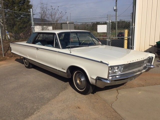 1966 Chrysler New Yorker Luxury Coupe