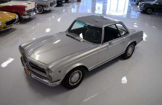 1966 Mercedes-Benz 200-Series 230SL Leather