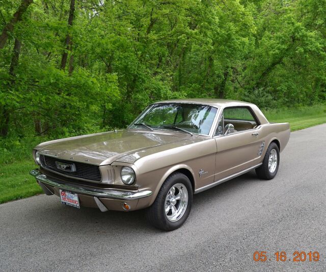 1966 Ford Mustang 289 AUTO CONSOLE POWER 4 WHEEL DISC BRAKES