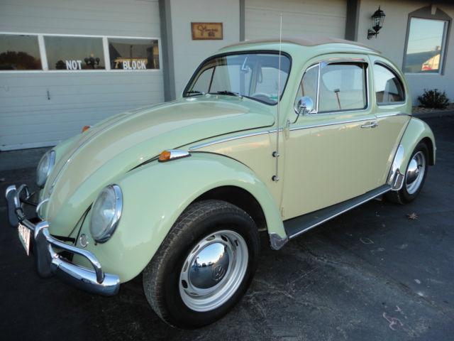 1966 Volkswagen Beetle - Classic ragtop