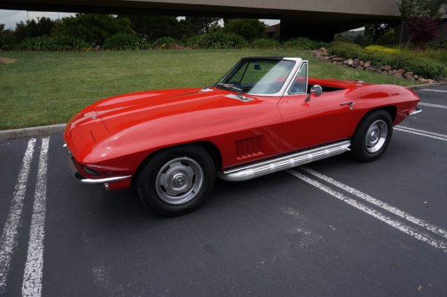 1967 Chevrolet Corvette Convertible with soft and hard top