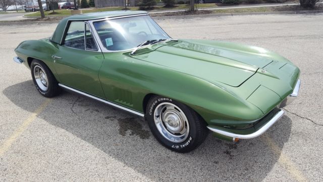 1967 Chevrolet Corvette 2 dr Convertible with hard top