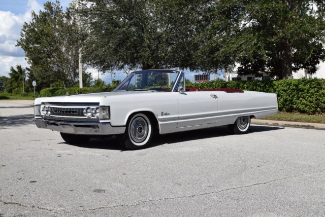 1967 Chrysler Imperial Leather