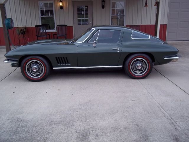 1967 Chevrolet Corvette coupe