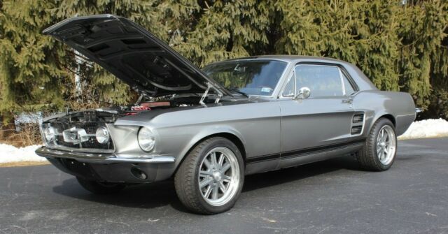 1967 Ford Mustang Restomod Coupe