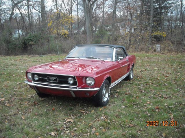 1967 Ford Mustang Deluxe
