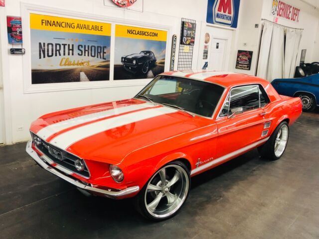 1967 Ford Mustang -NICE PAINT- V8 ENGINE-C CODE 289 WITH AC-SOLID CL