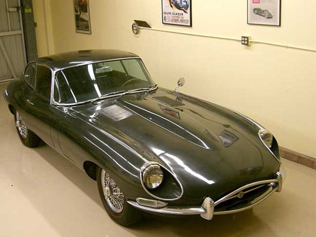 1967 Jaguar E-Type XKE FHC