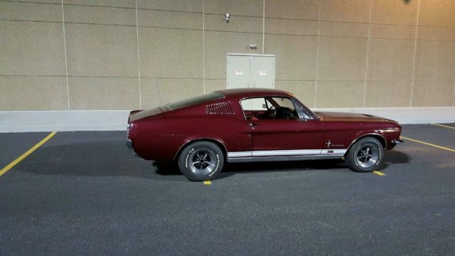 19670000 Ford Mustang GT