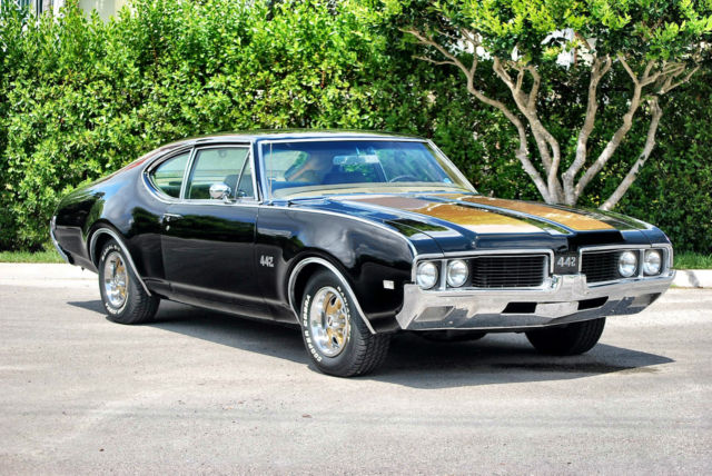 1969 Oldsmobile 442 Sport Coupe