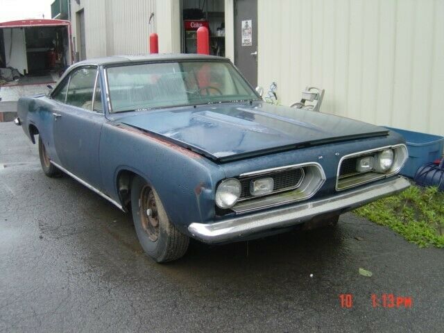 1967 Plymouth Barracuda 0