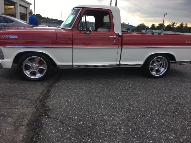 1967 Ford F-100 Ranger Package