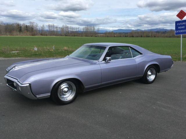 1968 Buick Riviera coupe
