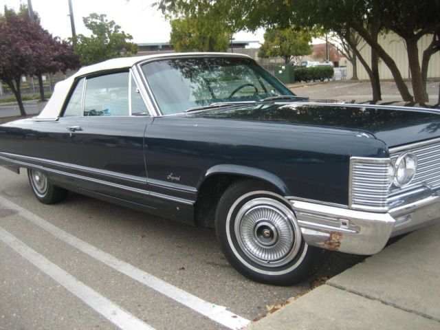 1968 Chrysler Imperial Blue